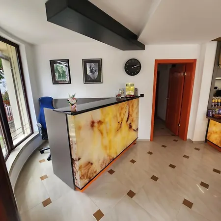 Granat 3* Napospart