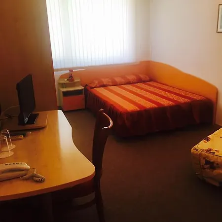 Pensionat Granat Slăntjev Brjag
